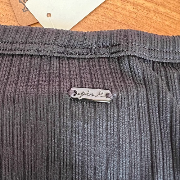 🆕PINK WOMEN SHORT SLEEVE CROP TOP - Picture 3 of 3